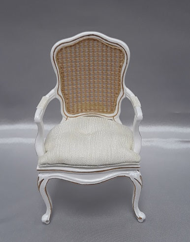 Hepplewhite Chair, White & Gold