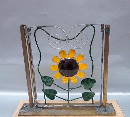 Garden Gate, Large Sunflower