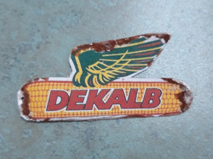 Dekalb Sign, Rusty