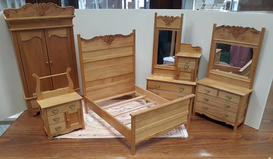 Victorian Wood Press Bedroom Set, 5pc