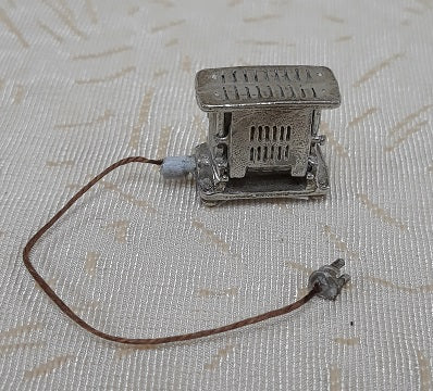 Old Fashion Toaster, Pewter