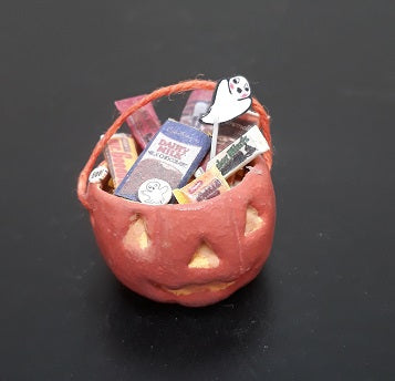 Pumpkin Filled with Candy, Large