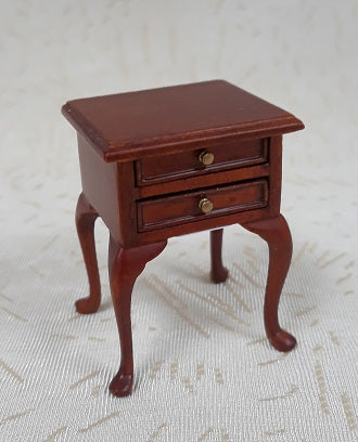 CRH339, Philadelphia End Table, New Walnut