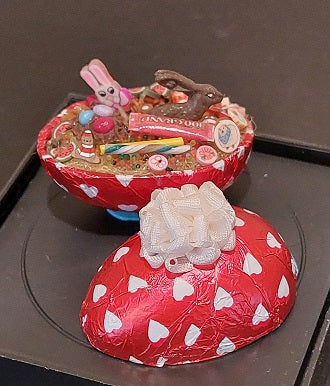 Foil Easter Egg with Candy, Red Hearts