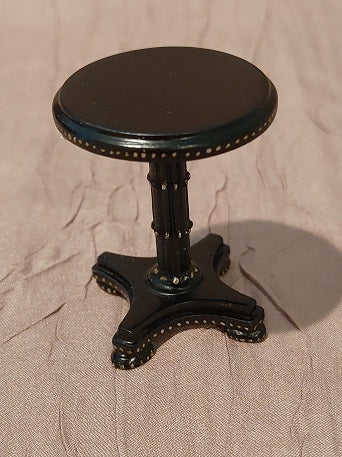 Moderne Round End Table, Black, Gold