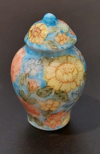 Giinger Jar with Lid, Blue Floral