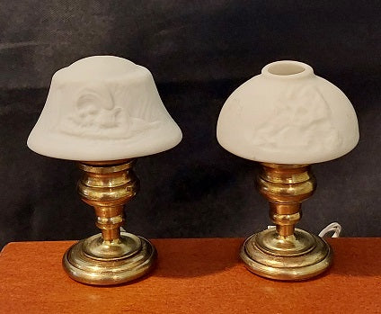 CKC Lithopane Lamp, Ladies