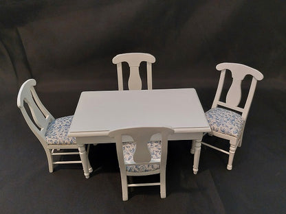 Kitchen Table & Chairs with Linens, White