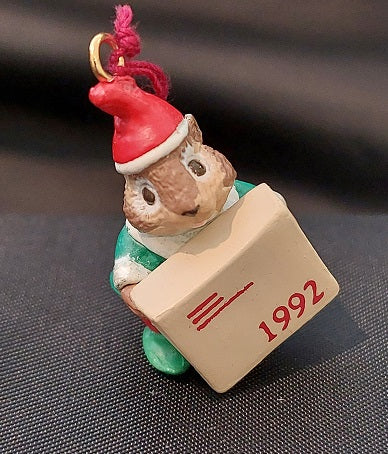 Hallmark Ornament, Chipmunk Parcel Service, 1992