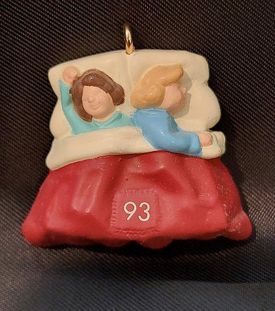 Hallmark Ornament, The Night Before Christmas, 1993