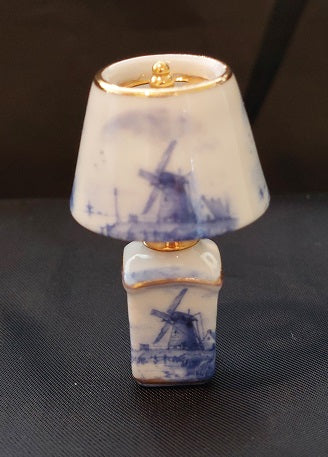 CEA020, Porcelain Delft Table Lamp, Non Working