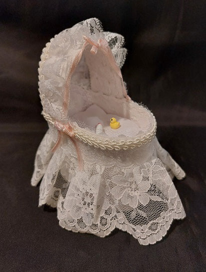 CEA065, Lace Baby Bassinet