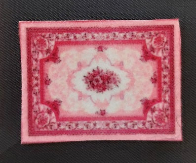 1/4" Scale Rug, Burgandy /Pink, White