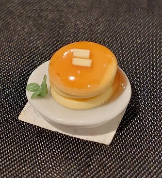 1/2" Scale Pancake on Plate
