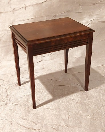 Tea Table, Mahogany