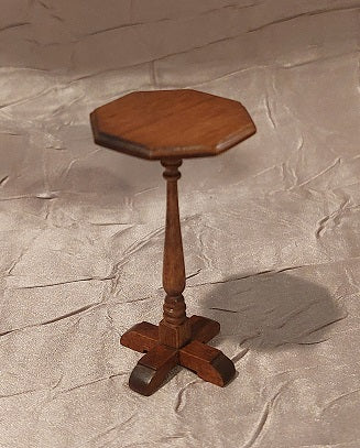 Candlestand, Cherry