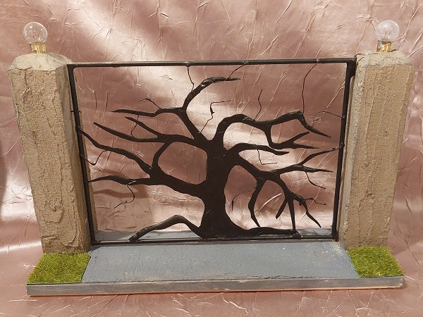 Double Estate Gate, Tree of Life