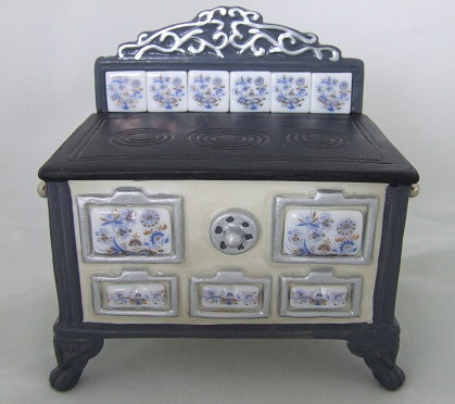 Blue Onion Porcelain Stove