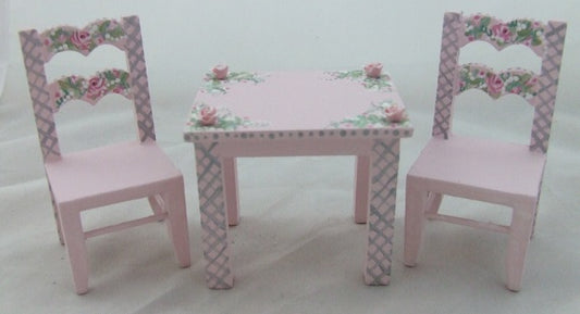 Trellis Table & Chairs, Pink