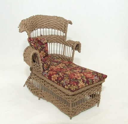 Wicker Chaise, Tan Floral