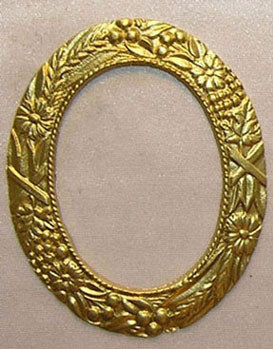 Large Oval Gold Frame