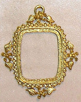 Victorian Frame with Leaf Motif