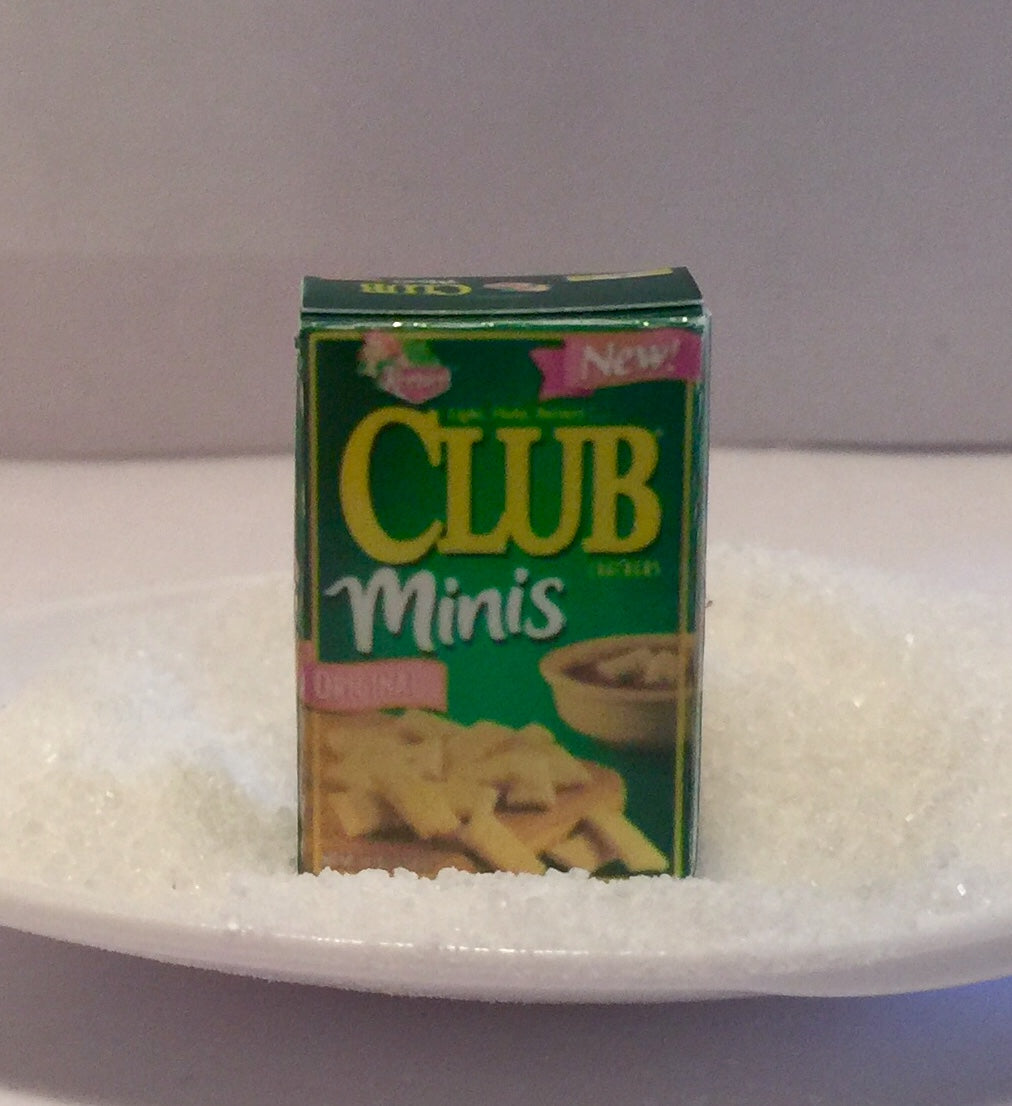 Club Crackers Box