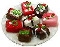 Christmas Petit Fours Glaces