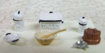 1/2" Scale Food Preparation & Storage Set, Painted, 10pc