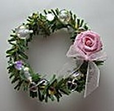 Christmas Wreath, Victorian Pink