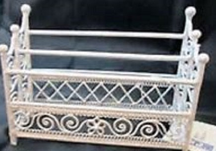 White Metal Quilt Rack