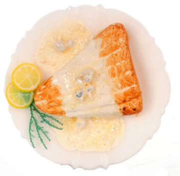 Salmon with White Sauce