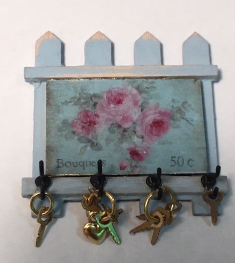 Country Fence Key Holder