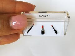 Lipstick/Makeup